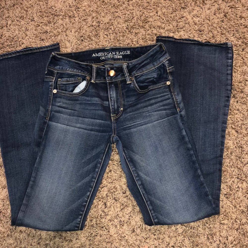 Women’s American Eagle flare fit jeans